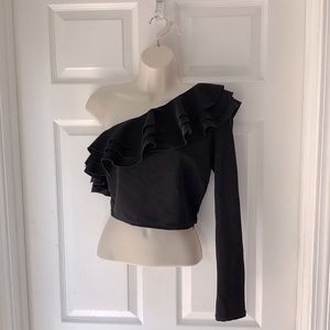 NWT ZARA Asymmetric, Black Top size S